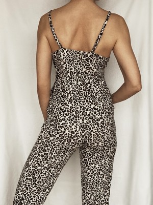 Exkluzív 3 részes leopárd mintás capri pijama szett